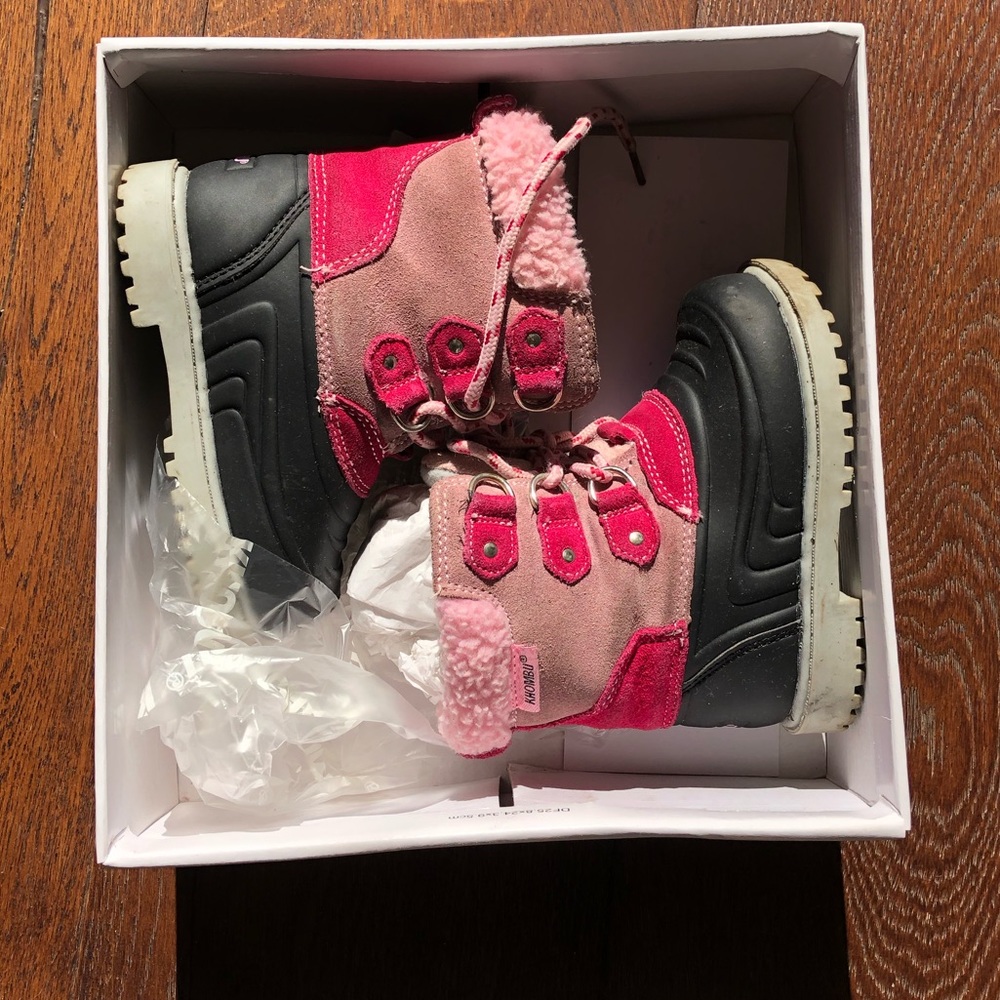 Kids boots